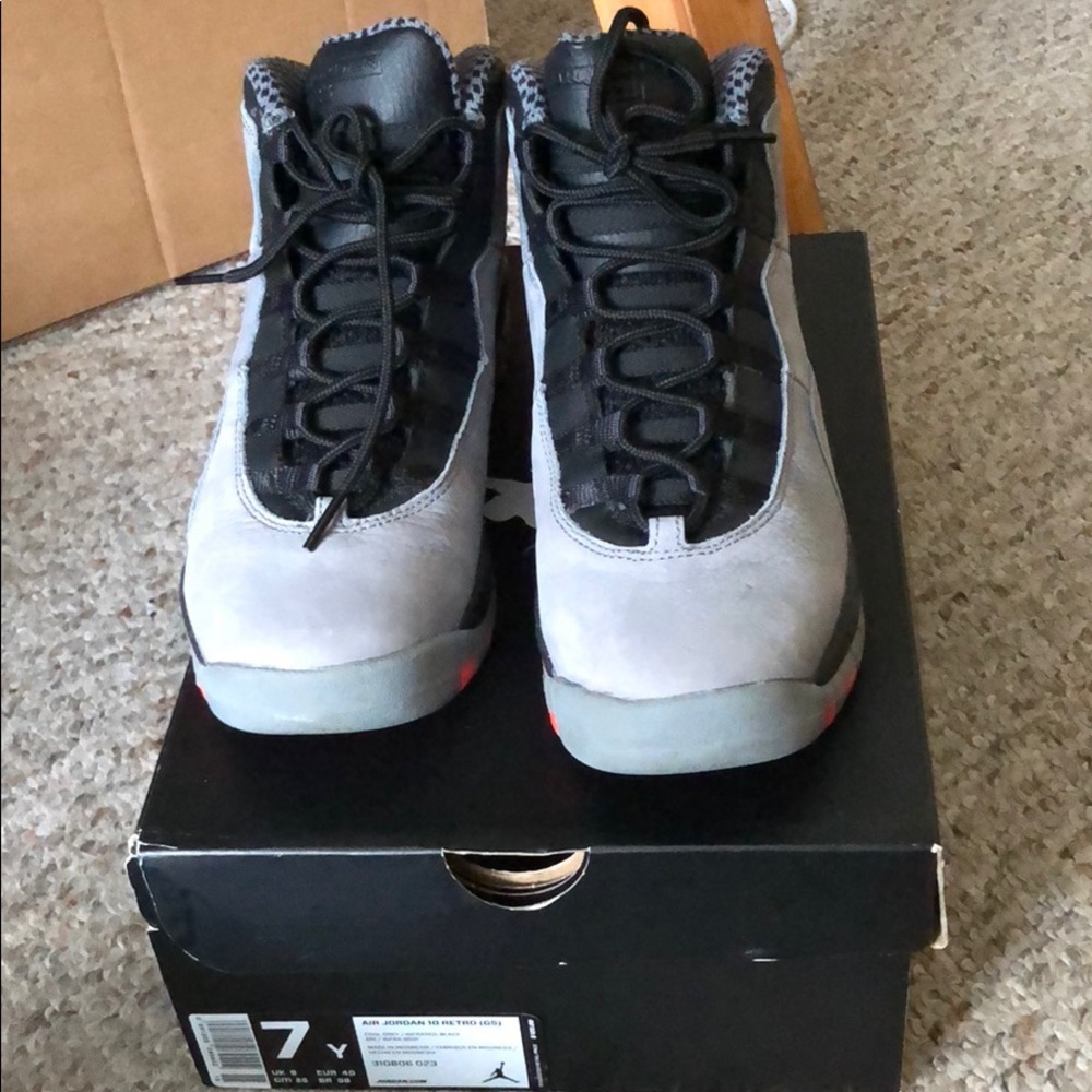 BRAND NEW RETRO JORDAN 10s!!!